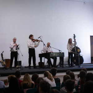 Výukový program - Cimbálová muzika Réva